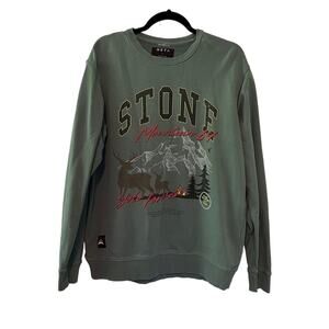 Stone Mountain 64 Streaming Gamer Green Pullover Sweatshirt